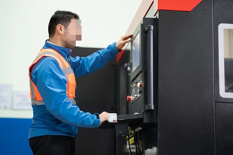 加工中心的維護(hù)檢修圖片 加工中心的維護(hù)檢修圖片